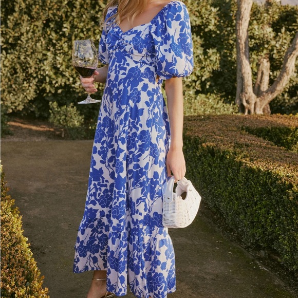 HYACINTH HOUSE

Blue Floral Seaport Midi Dress - Picture 2 of 10